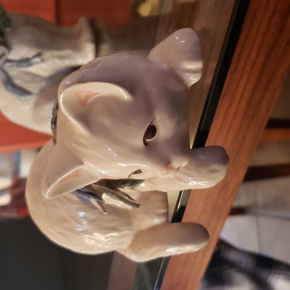 Vintage set of 3 white Kitten Cats home decor - Picture 6 of 16